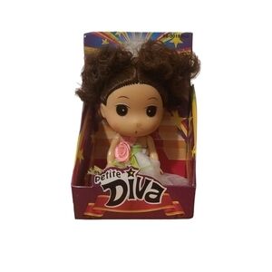 New 4.5" Ddung Korean Doll‎ BNIB
